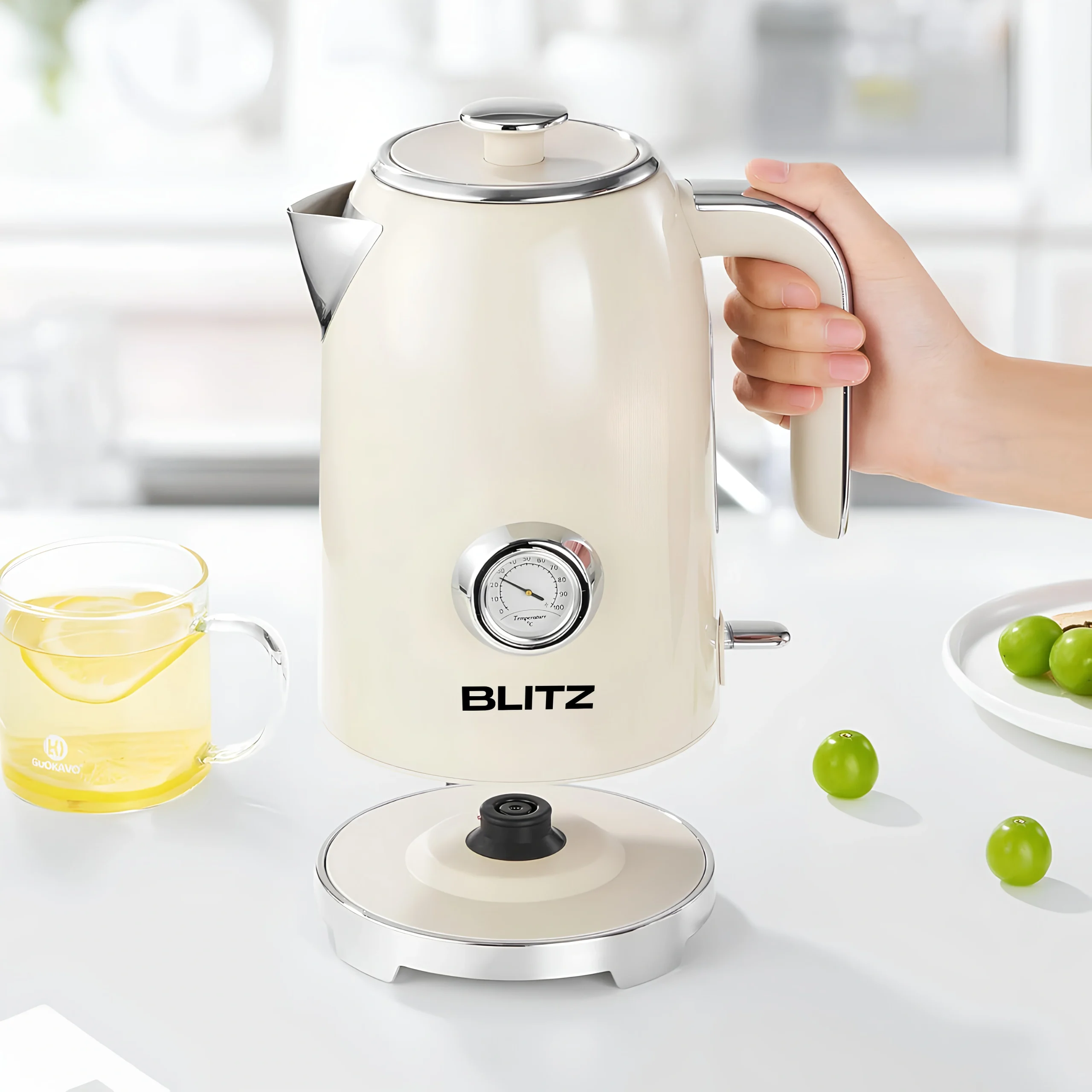 Blitz® - Bouilloire Électrique Rétro En Acier Inoxydable À Ébullition Rapide De 2200 W Et Capacité De 1,7L (Crème Vintage)